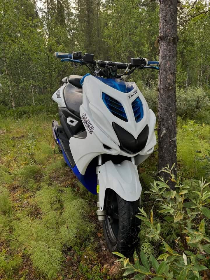 Yamaha Aerox 2014