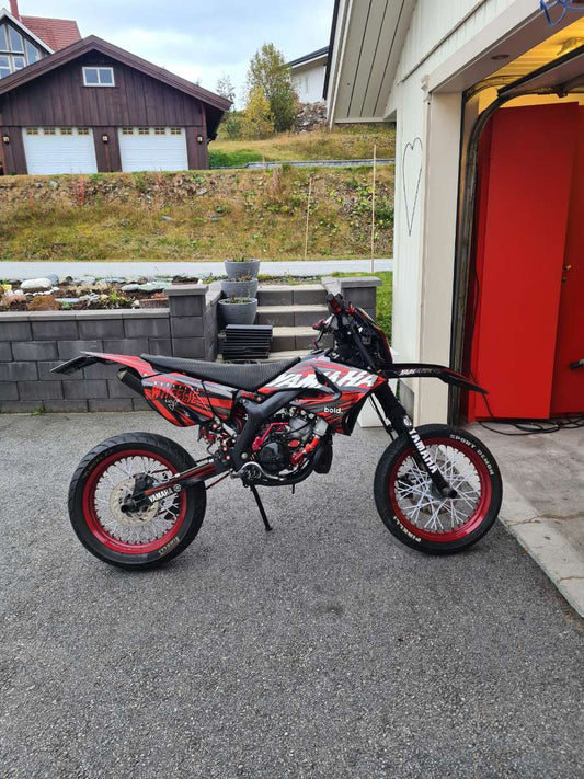 Yamaha dt50x 2010